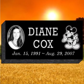 20x10x4 Black All Laser Etched Grassmarker #680L